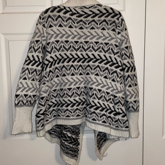 Aztec Wool Sweater, Size XL - Picture 2 of 5